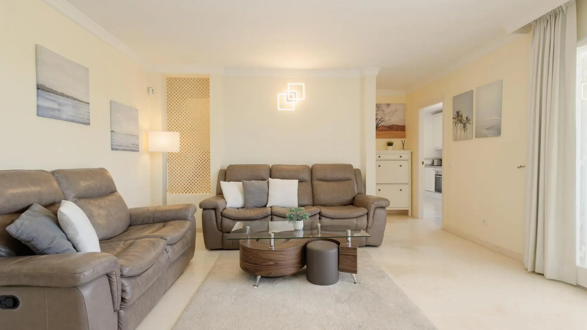 Stunning Villa With Private Pool In Elviria Next To Golf Course Marbellac
